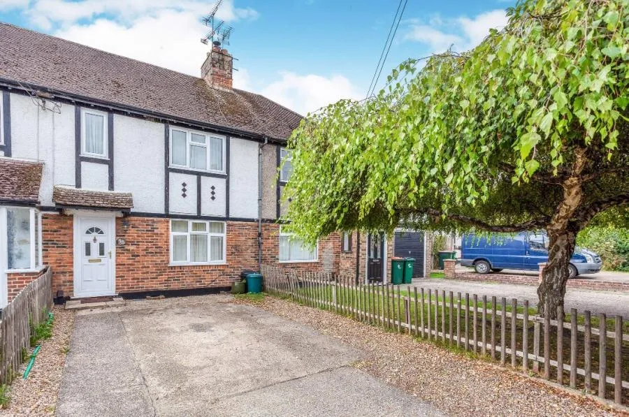 3 bed house for sale, New Street, Crawley, RH10
