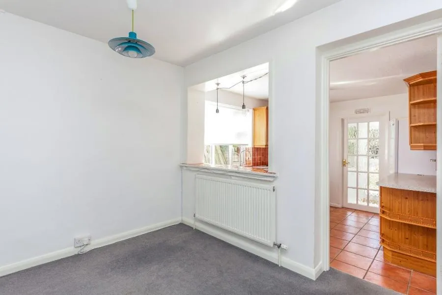 New Street, Crawley, RH10, photo 9