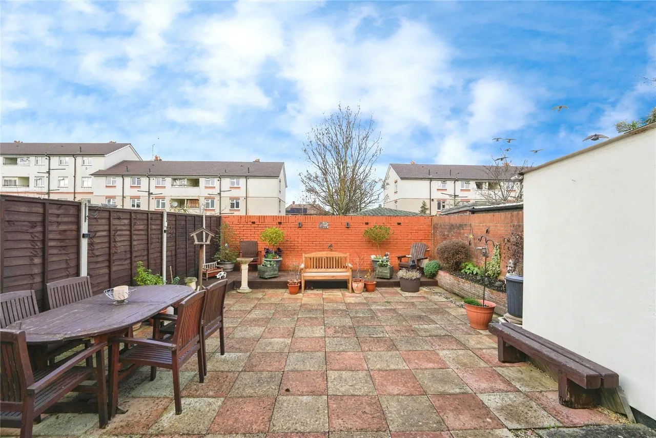 Pennsylvania Avenue, Cheltenham, GL51, photo 16