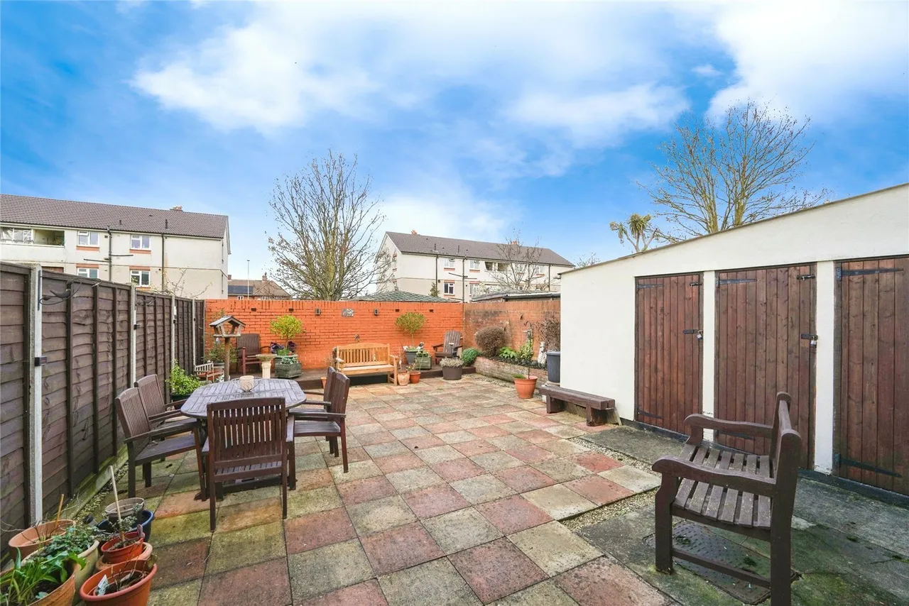 Pennsylvania Avenue, Cheltenham, GL51, photo 13