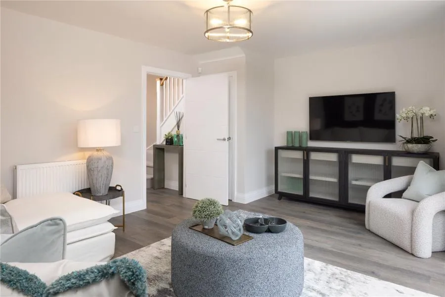 Wheldon Lane, RG40, photo 3
