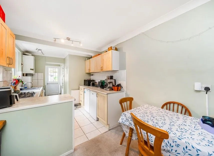 Campbell Road, Twickenham, TW2, photo 3
