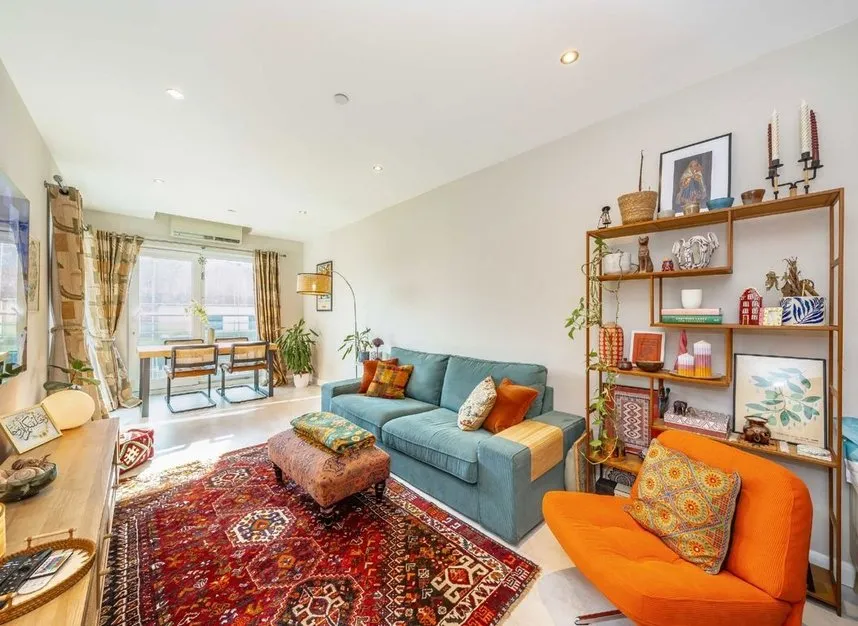 Uxbridge Road, Ealing, W5, photo 2