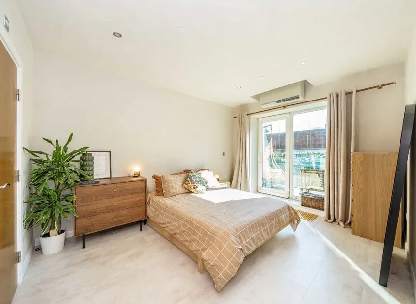 Uxbridge Road, Ealing, W5, photo 4