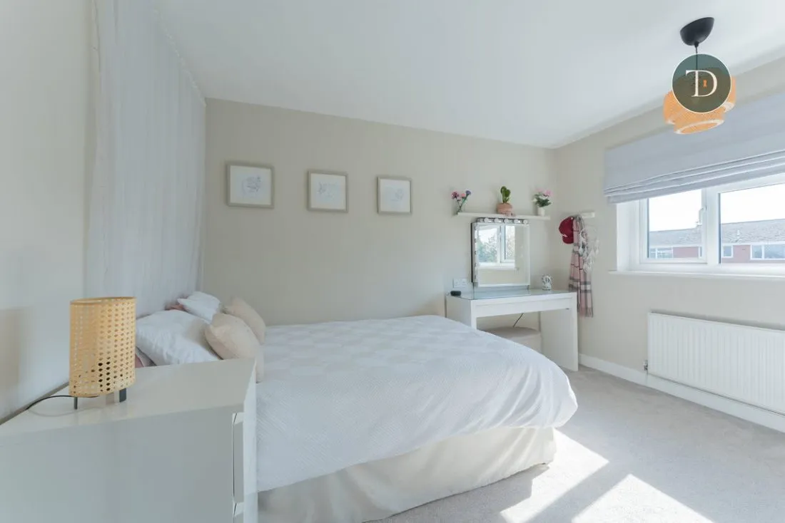 Overpool Road, Whitby, CH66 2JJ, photo 20