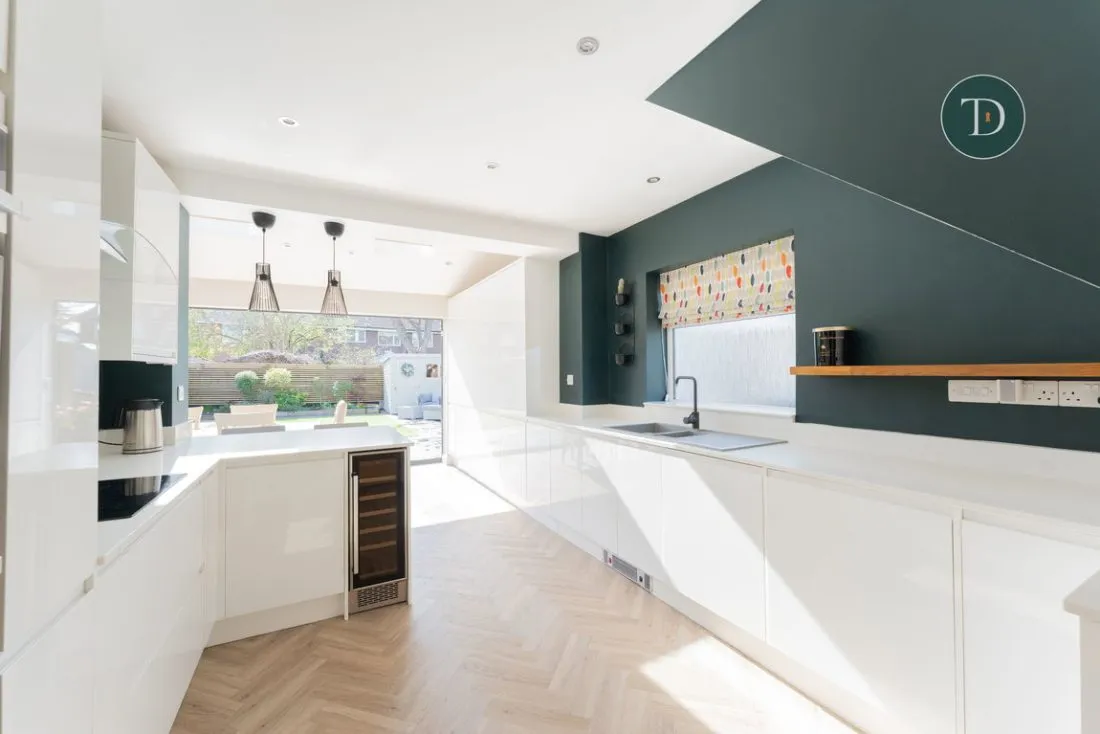 Overpool Road, Whitby, CH66 2JJ, photo 8