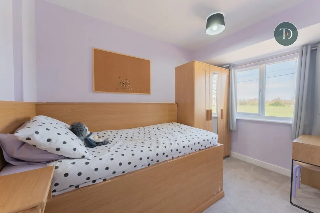 Overpool Road, Whitby, CH66 2JJ, photo 22