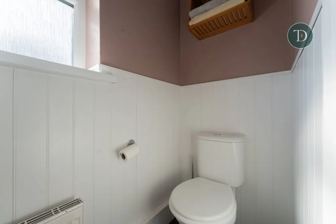 Overpool Road, Whitby, CH66 2JJ, photo 15
