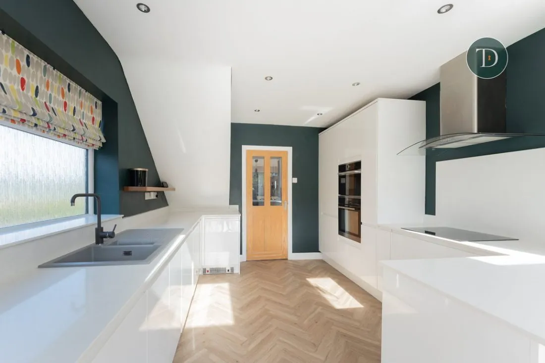 Overpool Road, Whitby, CH66 2JJ, photo 9