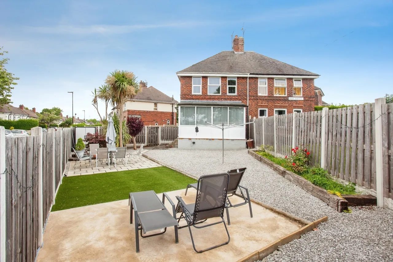 3 bed house for sale — Butterthwaite Crescent, Sheffield, S5
