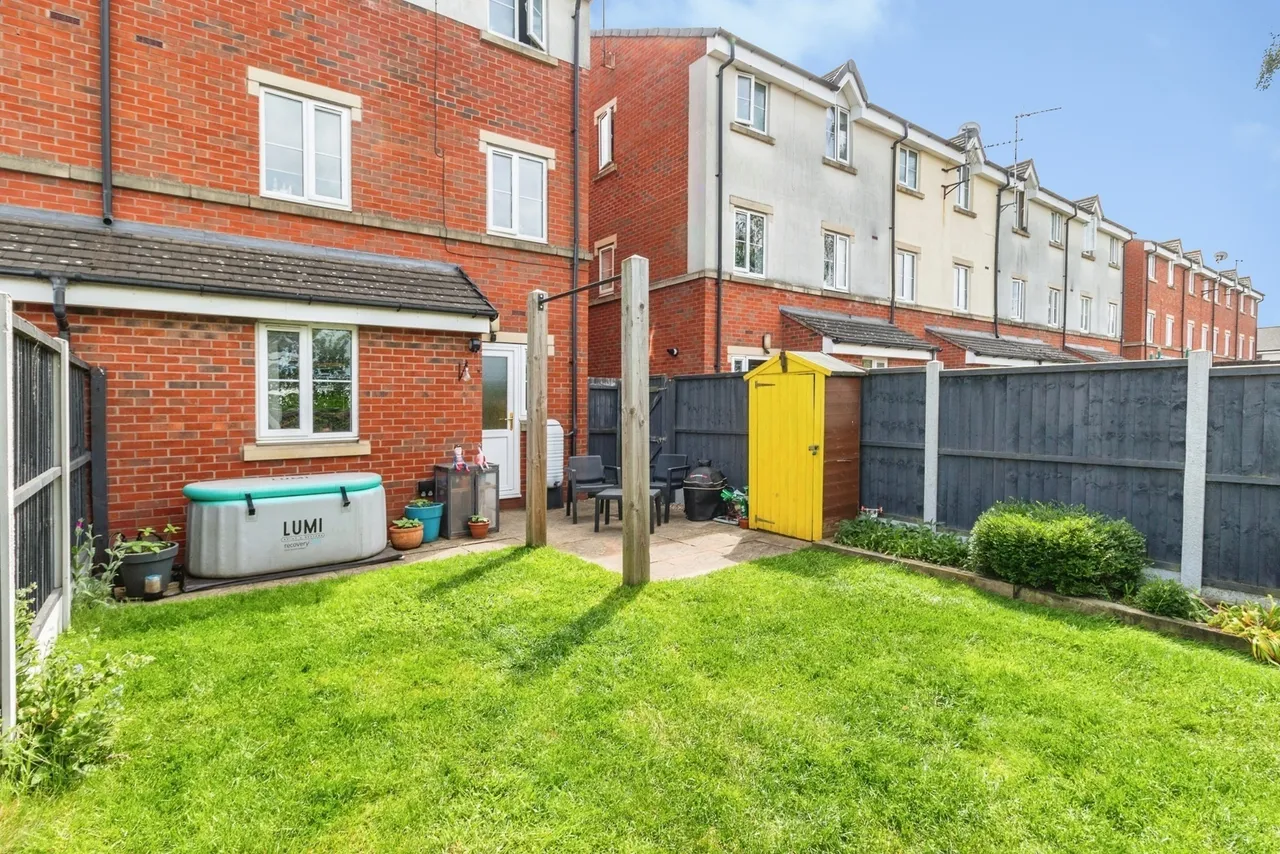 Friars Terrace, Stafford, Staffordshire, ST17, photo 17