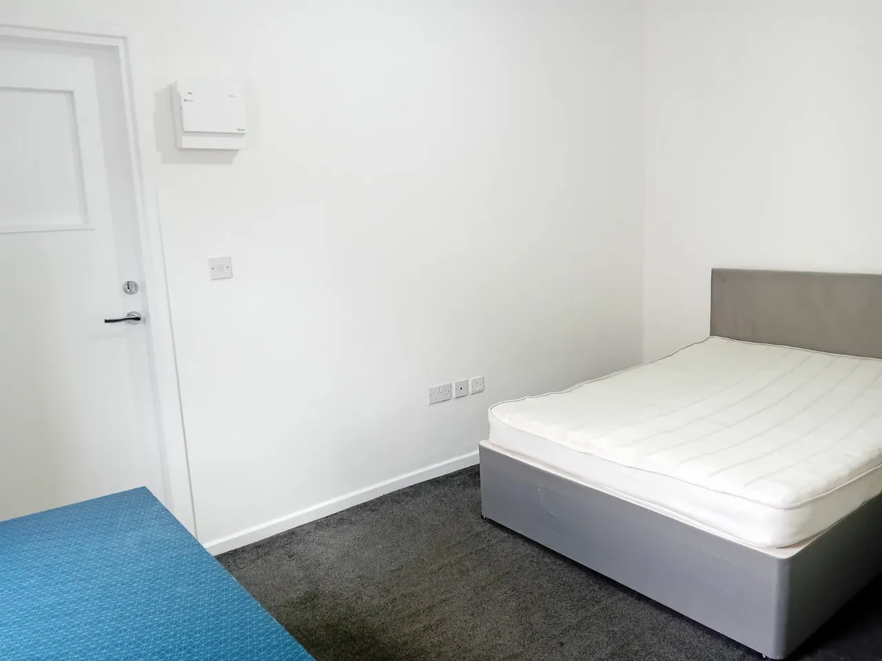 The Springs, Wakefield, WF1, photo 8