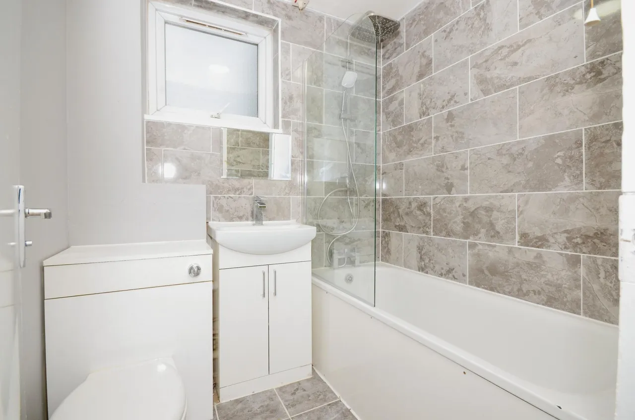 Hotspur Road, Northolt, UB5, photo 7