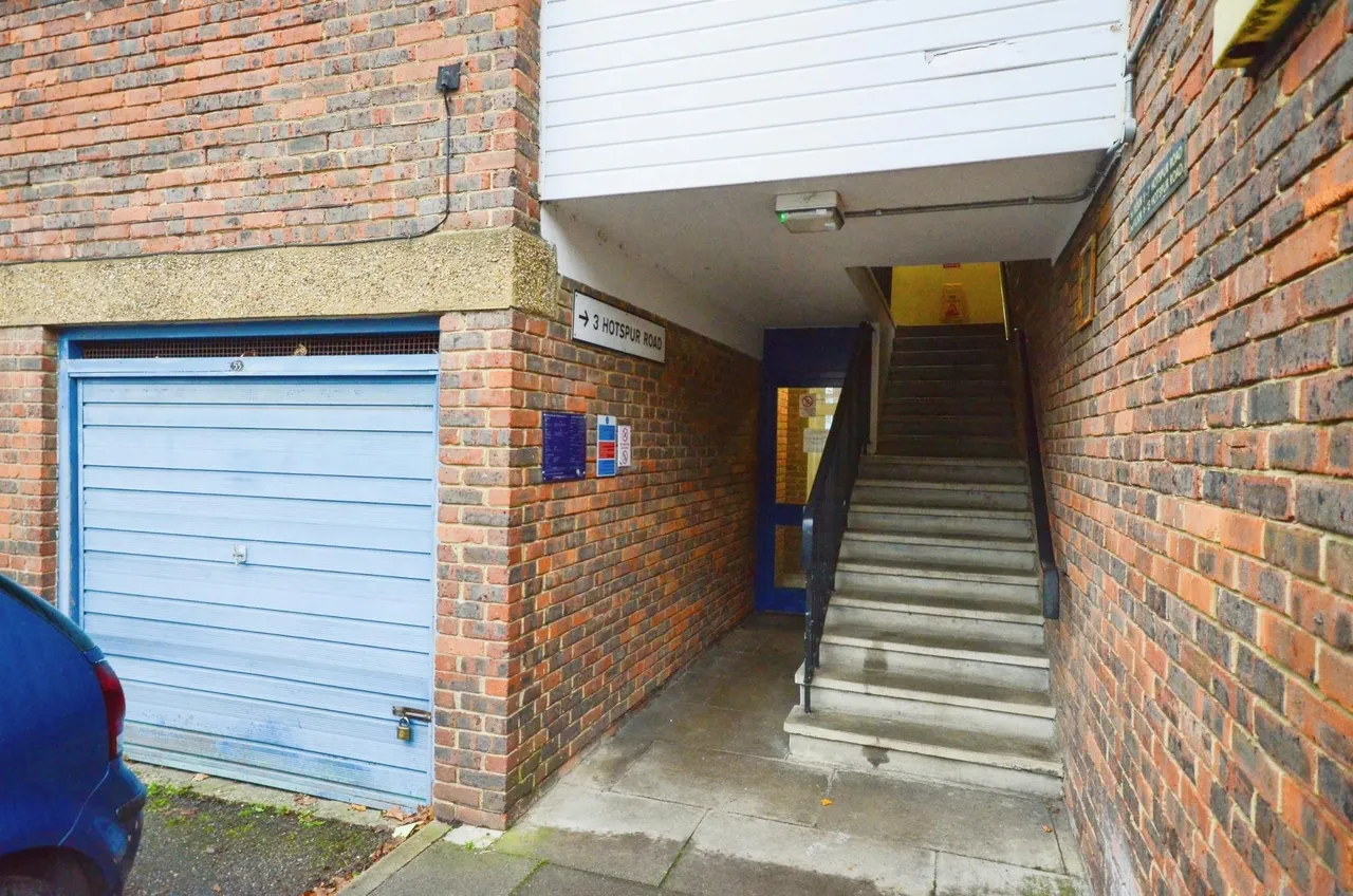 Hotspur Road, Northolt, UB5, photo 8