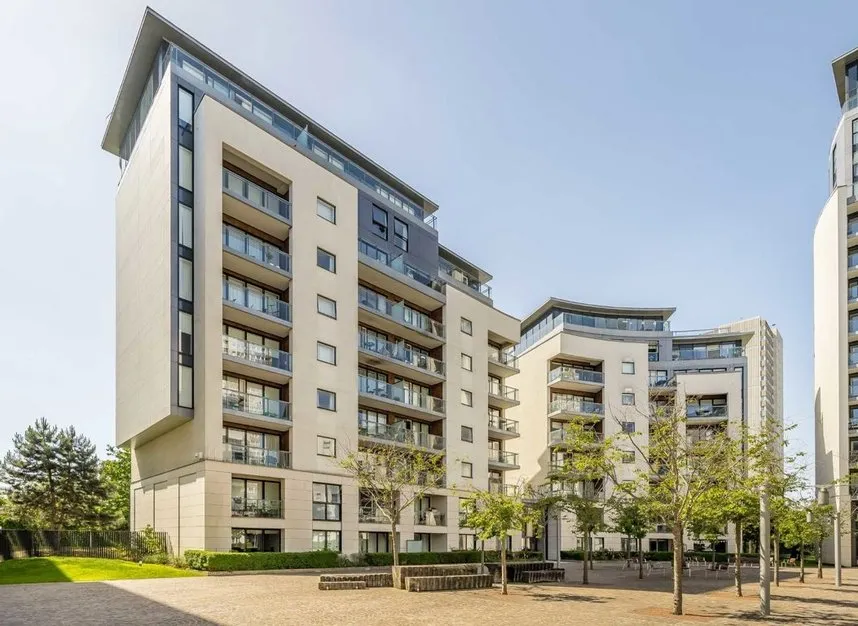 1 bed flat for sale — Pump House Crescent, Brentford, TW8