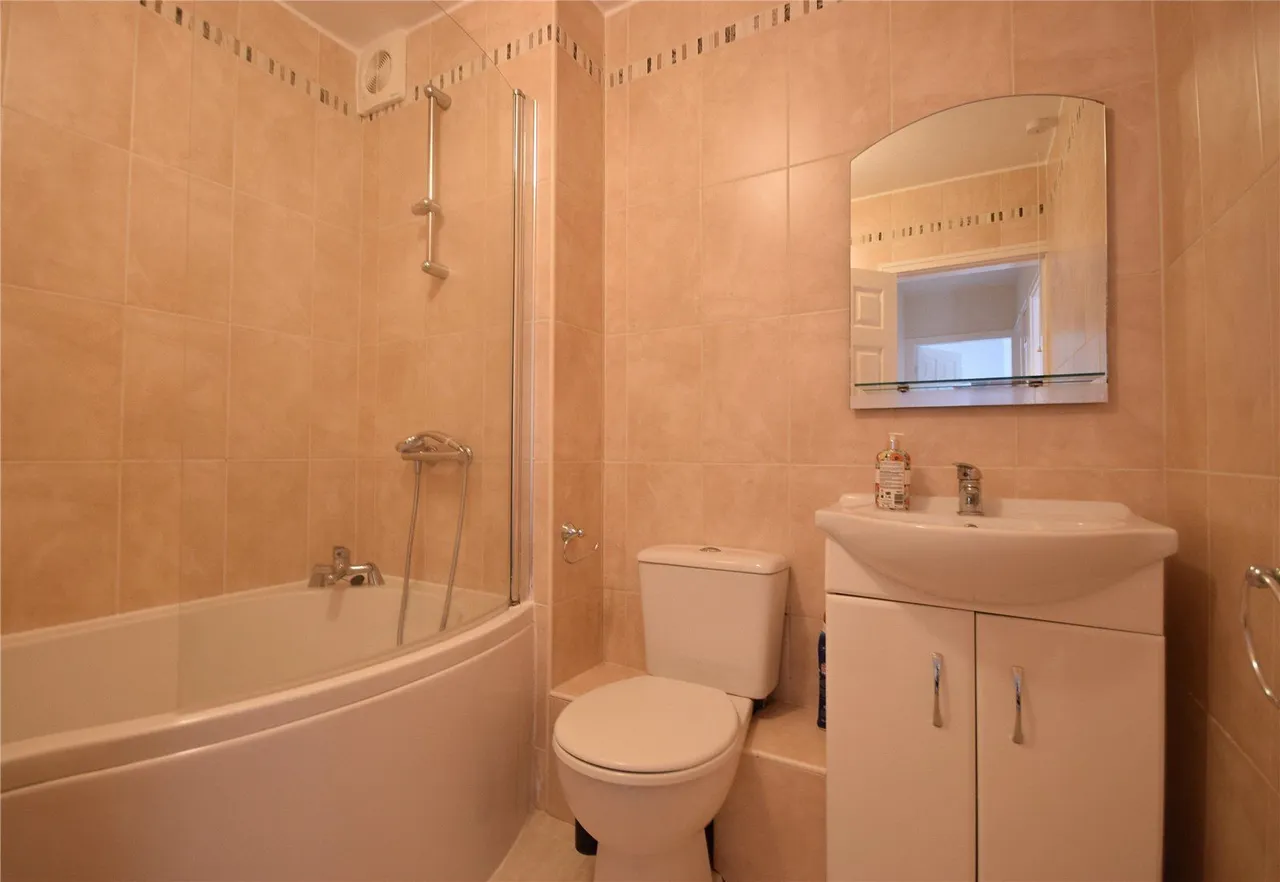 Slaid Hill Court, Leeds, LS17, photo 8