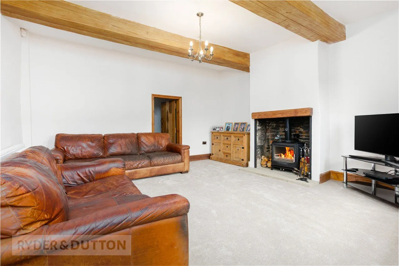 Off Lees Road, Mossley, OL5, photo 5