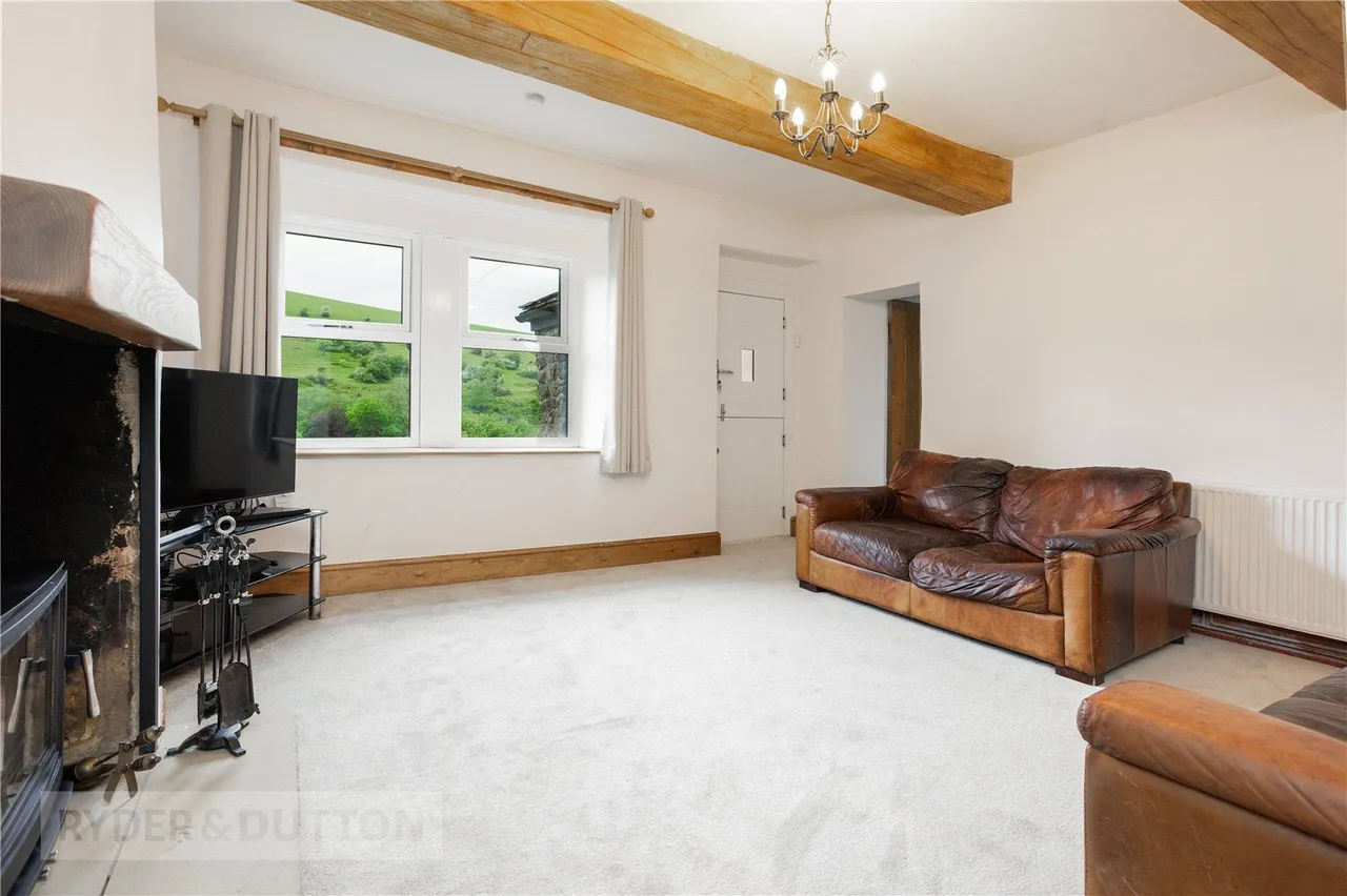 Off Lees Road, Mossley, OL5, photo 6
