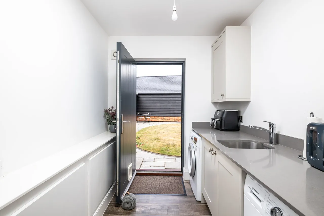 Church Farm Court, Roxton, MK44, photo 13
