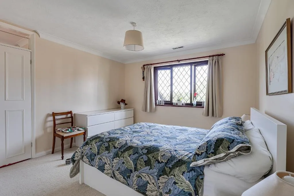 The Meadows, Warlingham, photo 16