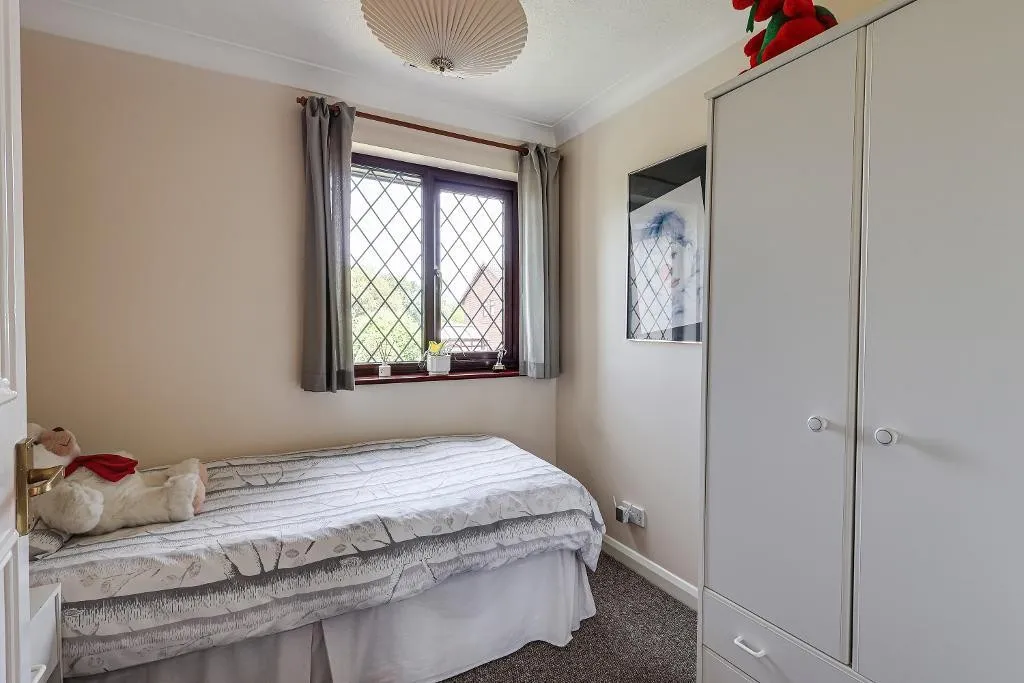 The Meadows, Warlingham, photo 18