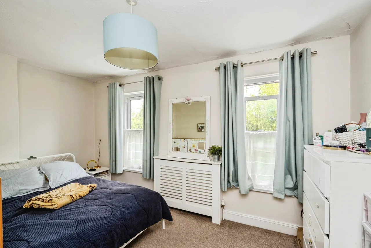 Monksford Street, Kidwelly, SA17, photo 14