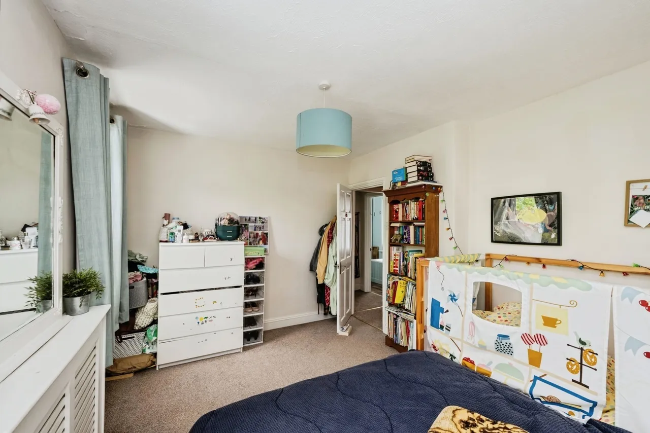 Monksford Street, Kidwelly, SA17, photo 16