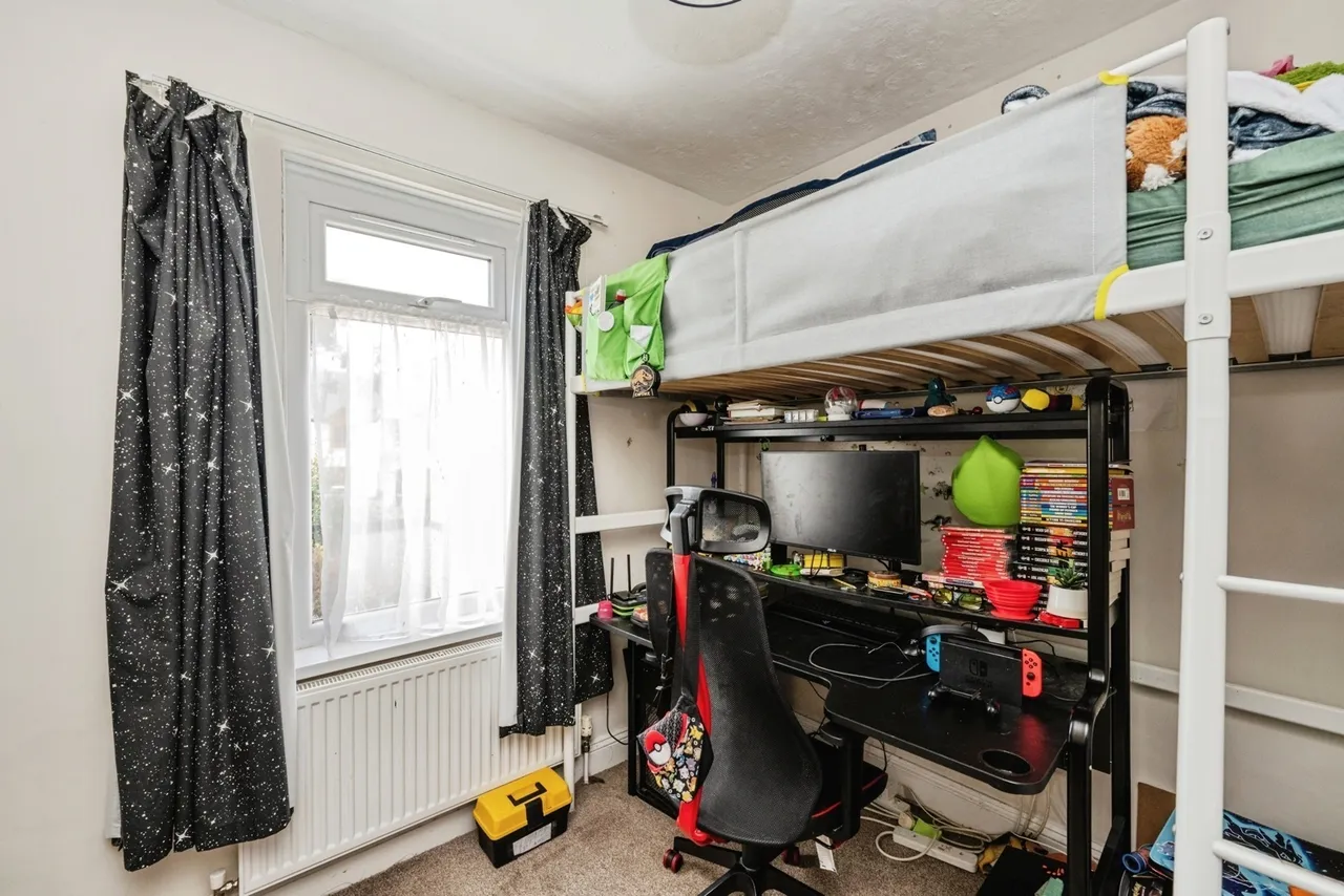 Monksford Street, Kidwelly, SA17, photo 17