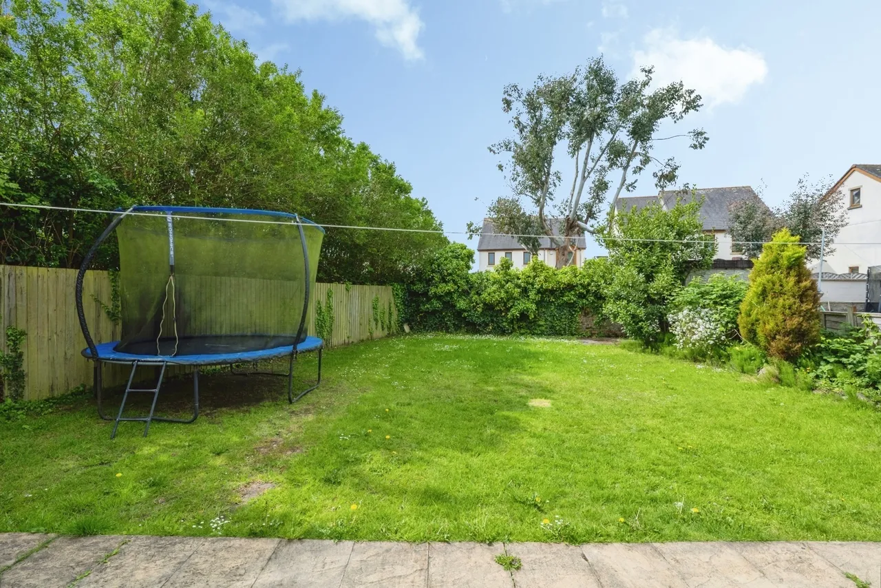 Monksford Street, Kidwelly, SA17, photo 19