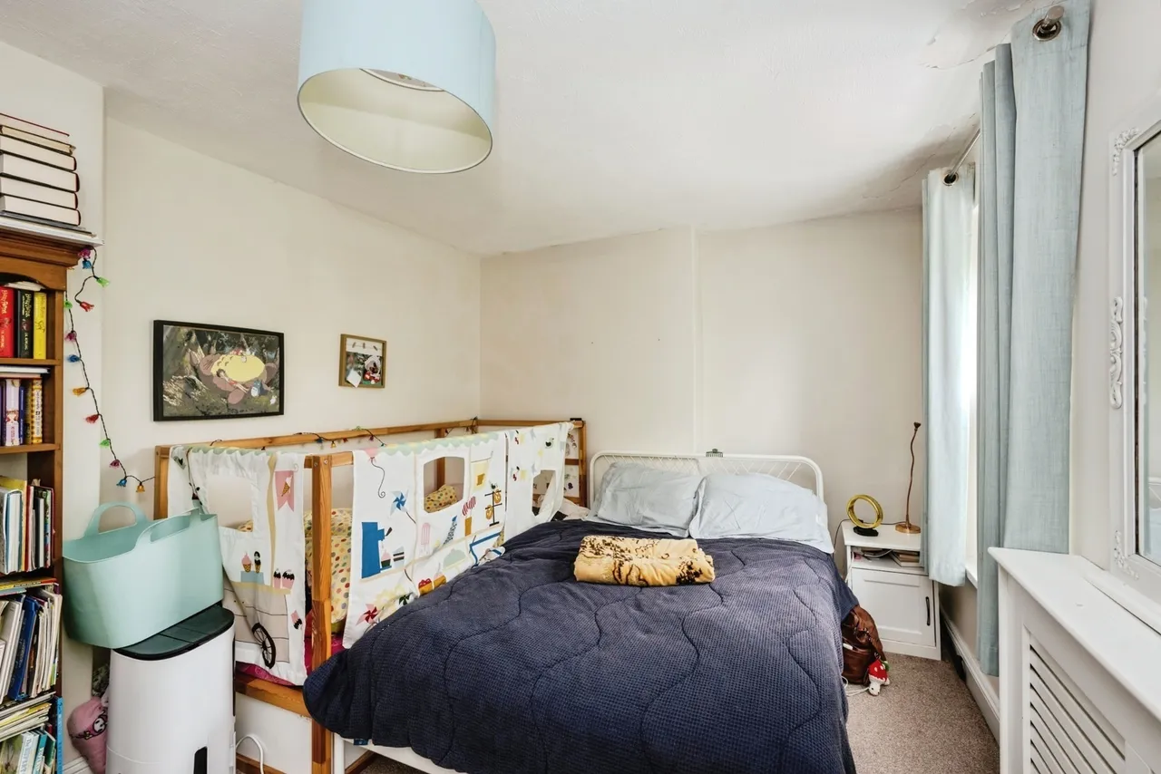 Monksford Street, Kidwelly, SA17, photo 15