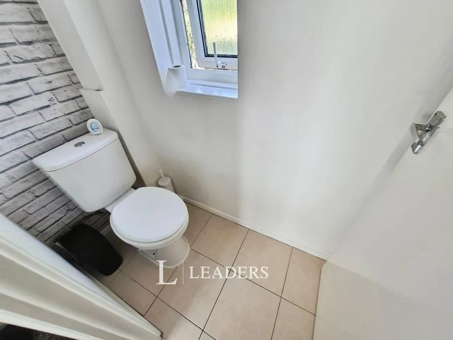 Reeves Croft, Hodge Lea, MK12, photo 9
