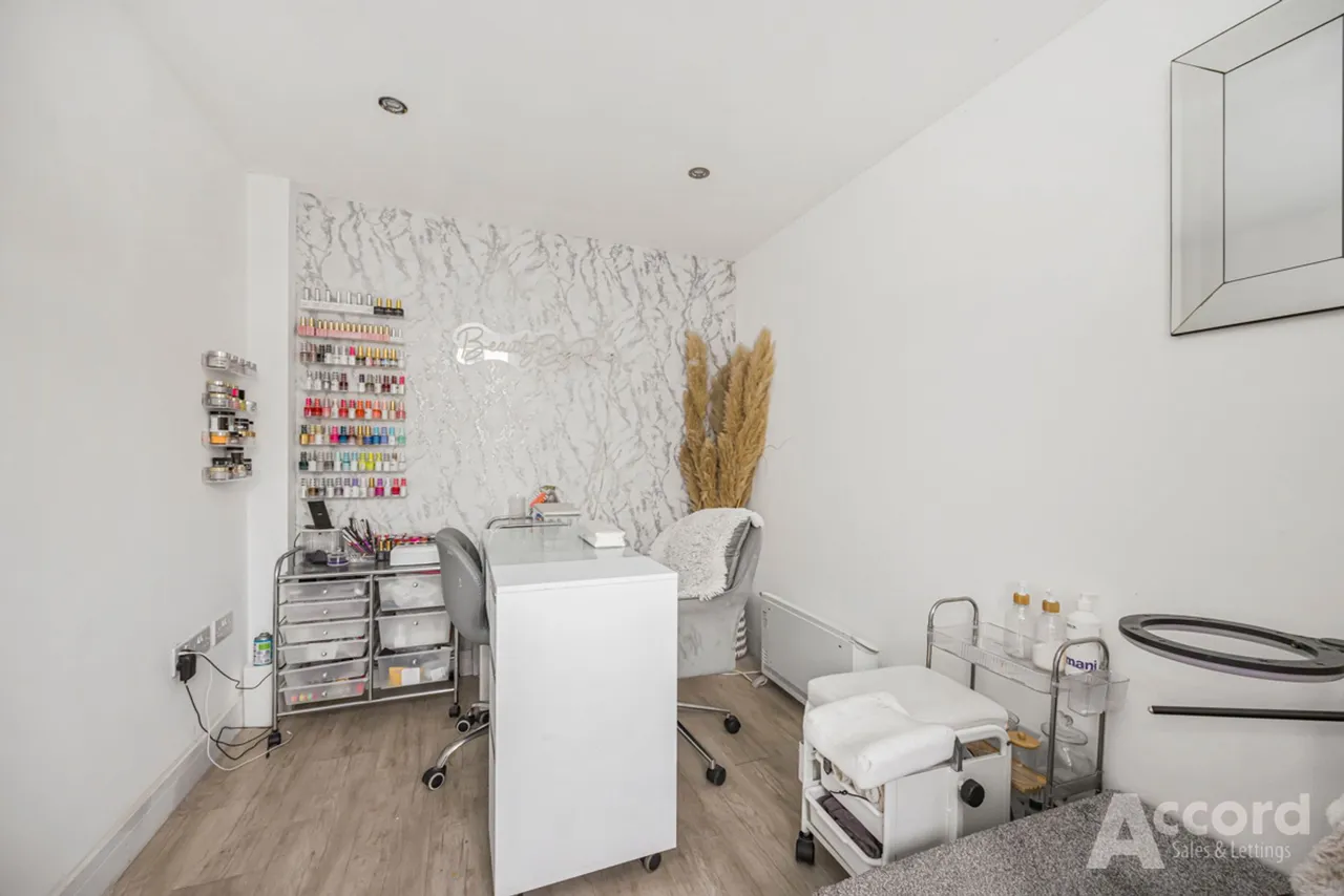 Mawney Road, Romford, RM7, photo 14