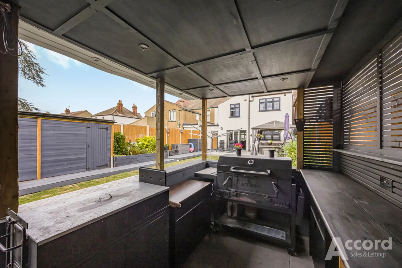 Mawney Road, Romford, RM7, photo 55