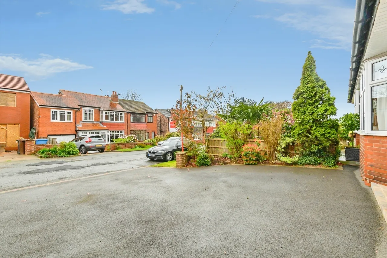 Douglas Road, Worsley, Manchester, Greater Manchester, M28, photo 17