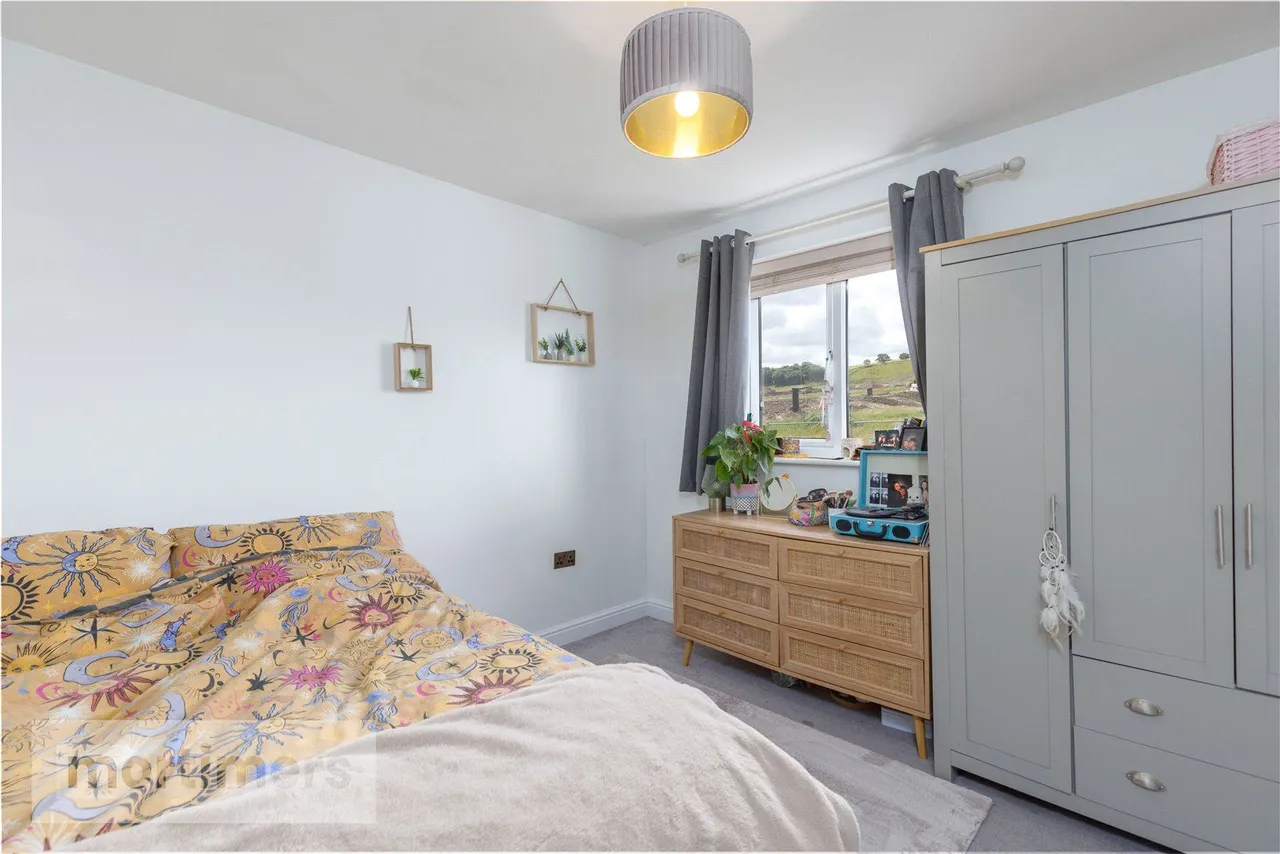 Campbell Close, Blackburn, BB2, photo 17