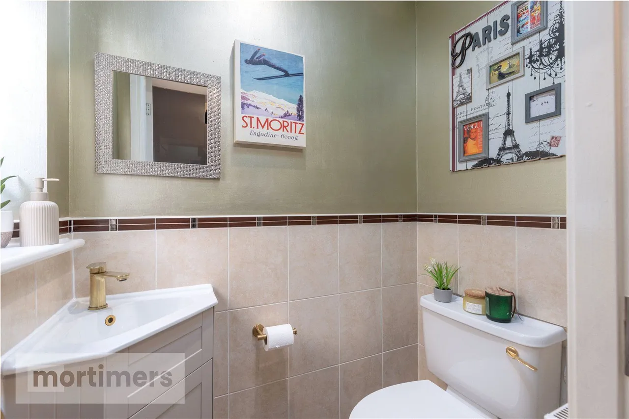 Campbell Close, Blackburn, BB2, photo 10