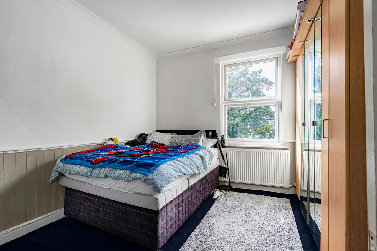 Cobden Road, London, SE25, photo 14
