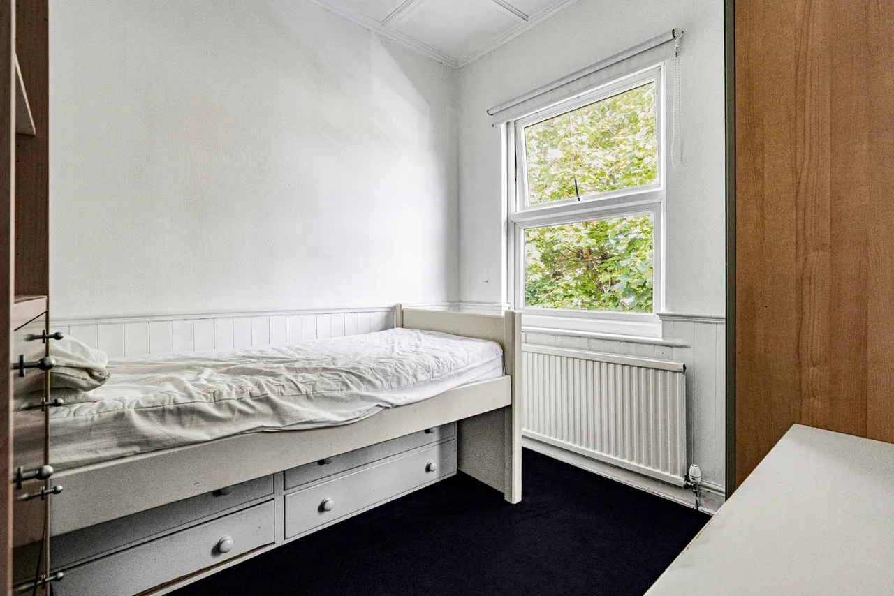 Cobden Road, London, SE25, photo 12