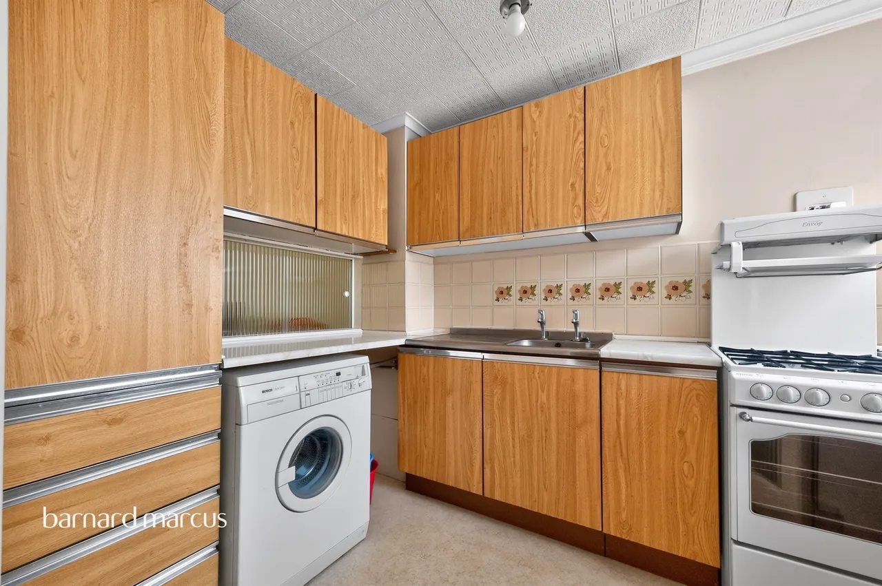 Collingwood Road, Sutton, SM1, photo 3
