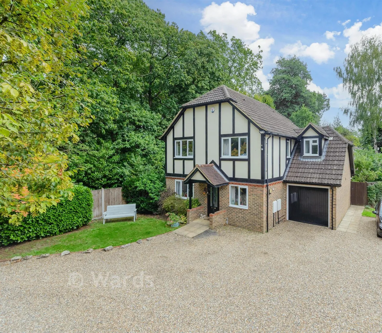 4 bed house for sale, Harvel Road, Meopham, DA13