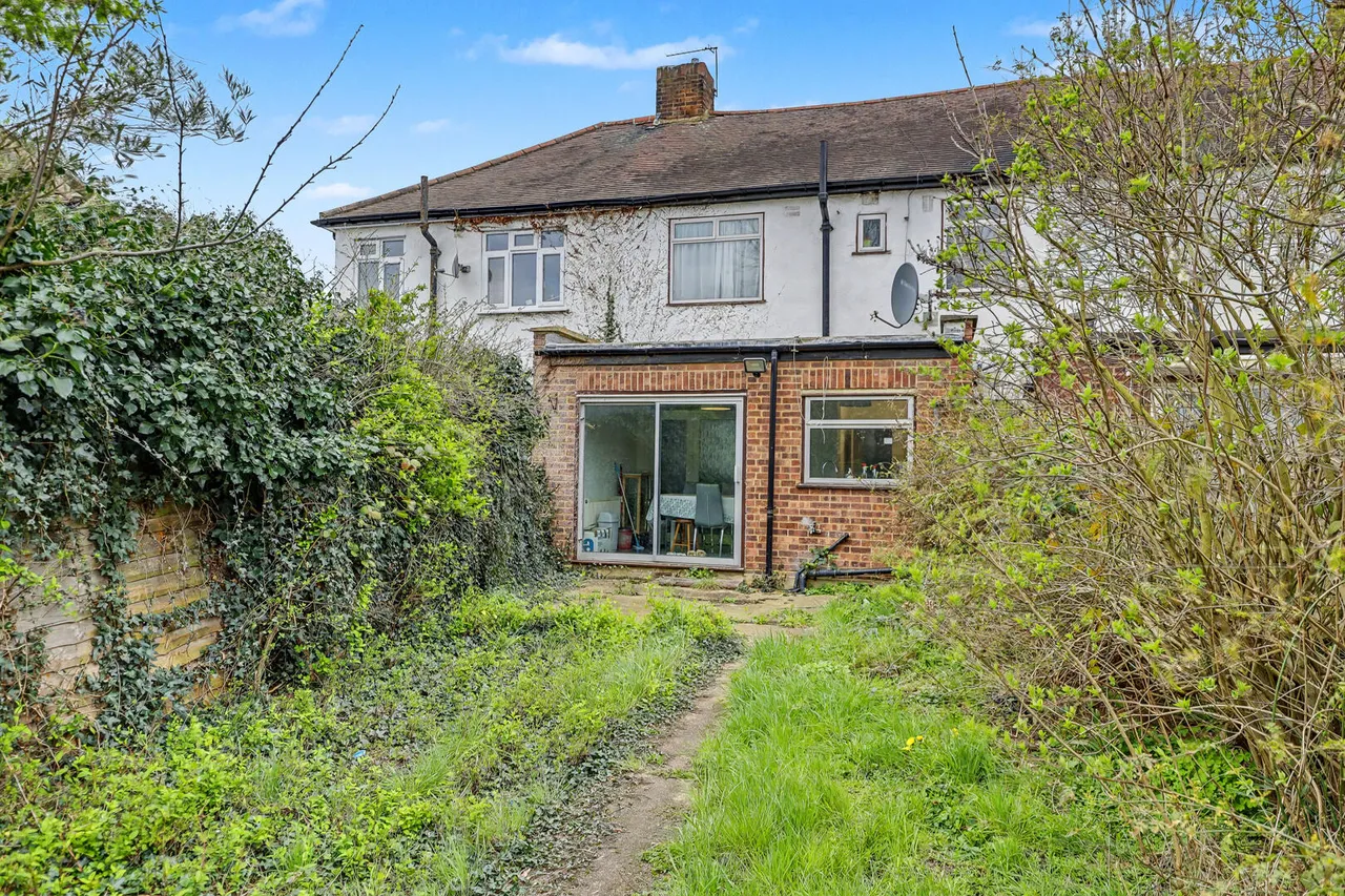 Lombard Avenue, Enfield, EN3, photo 18