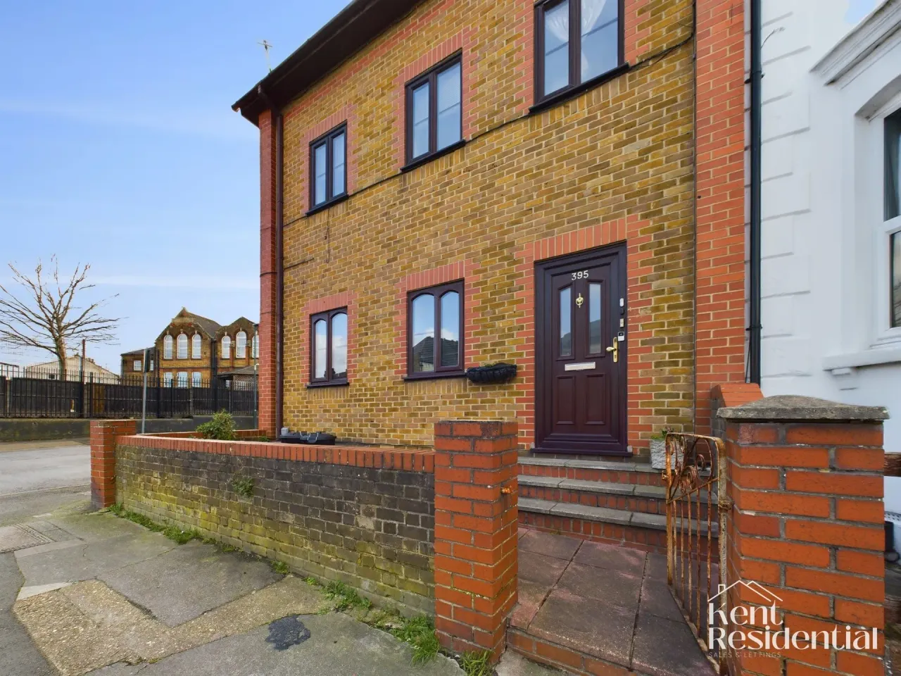 1 bed flat to rent, Canterbury Street, Gillingham, ME7