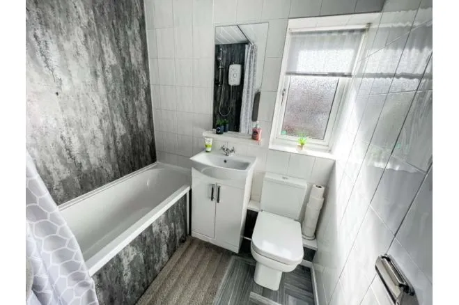 White Laithe Close, Leeds, LS14, photo 10