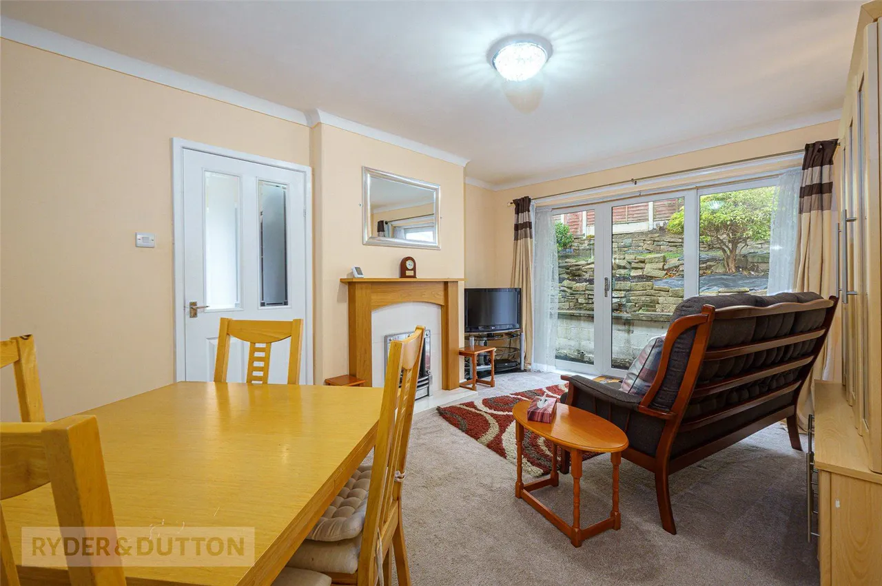 St. Johns Drive, Birkby, HD1, photo 6
