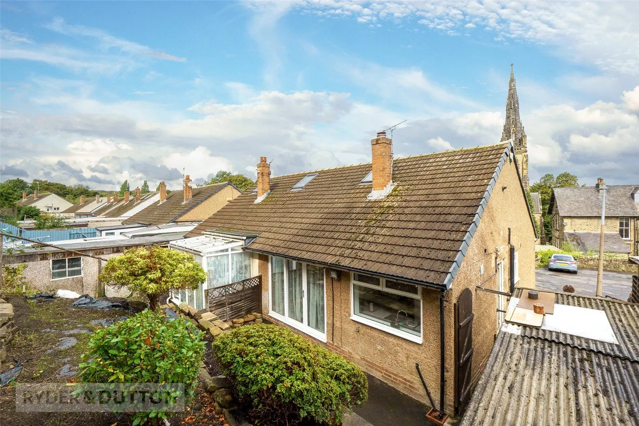 St. Johns Drive, Birkby, HD1, photo 18