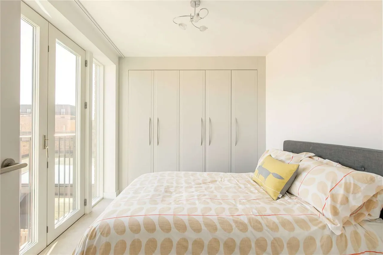 Clay Farm Drive, Trumpington, Cambridge, Cambridgeshire, CB2 9BX, photo 11