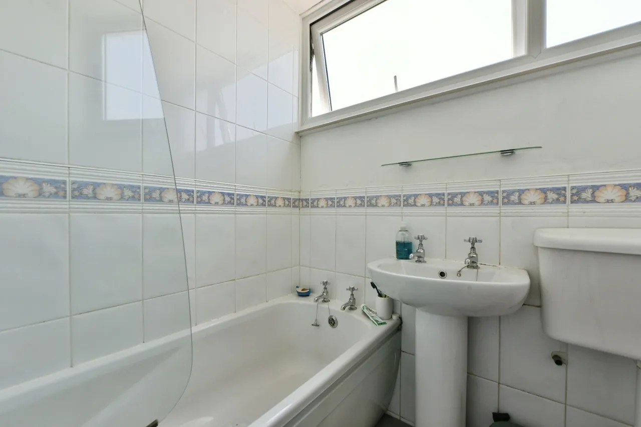 Constable Drive, Marple Bridge, Stockport, Greater Manchester, SK6, photo 17
