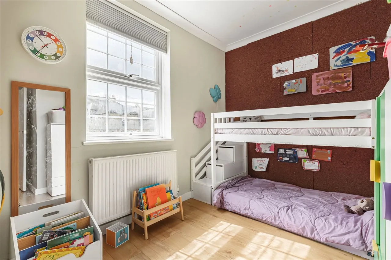 Fallsbrook Road, Furzedown, photo 6