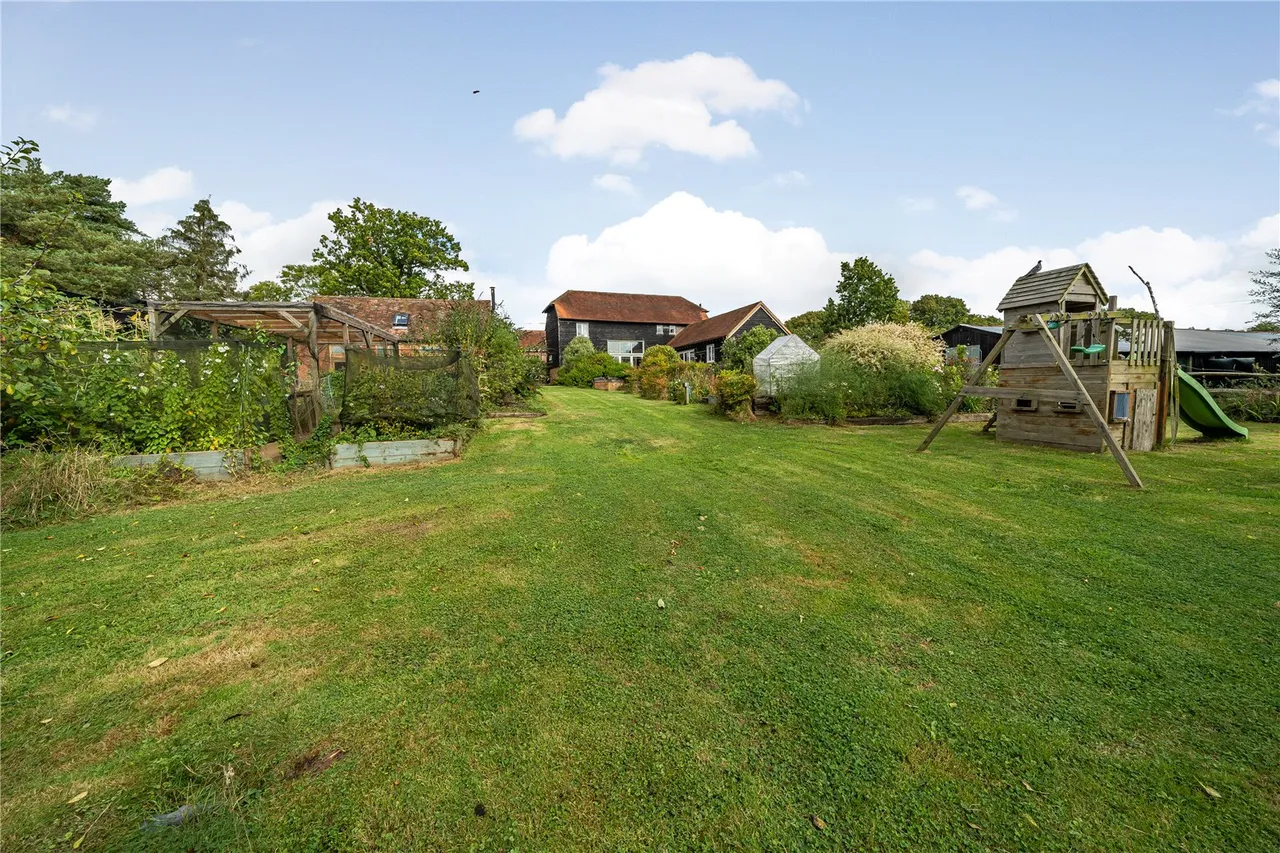 Meres Lane, Cross in Hand, TN21, photo 19