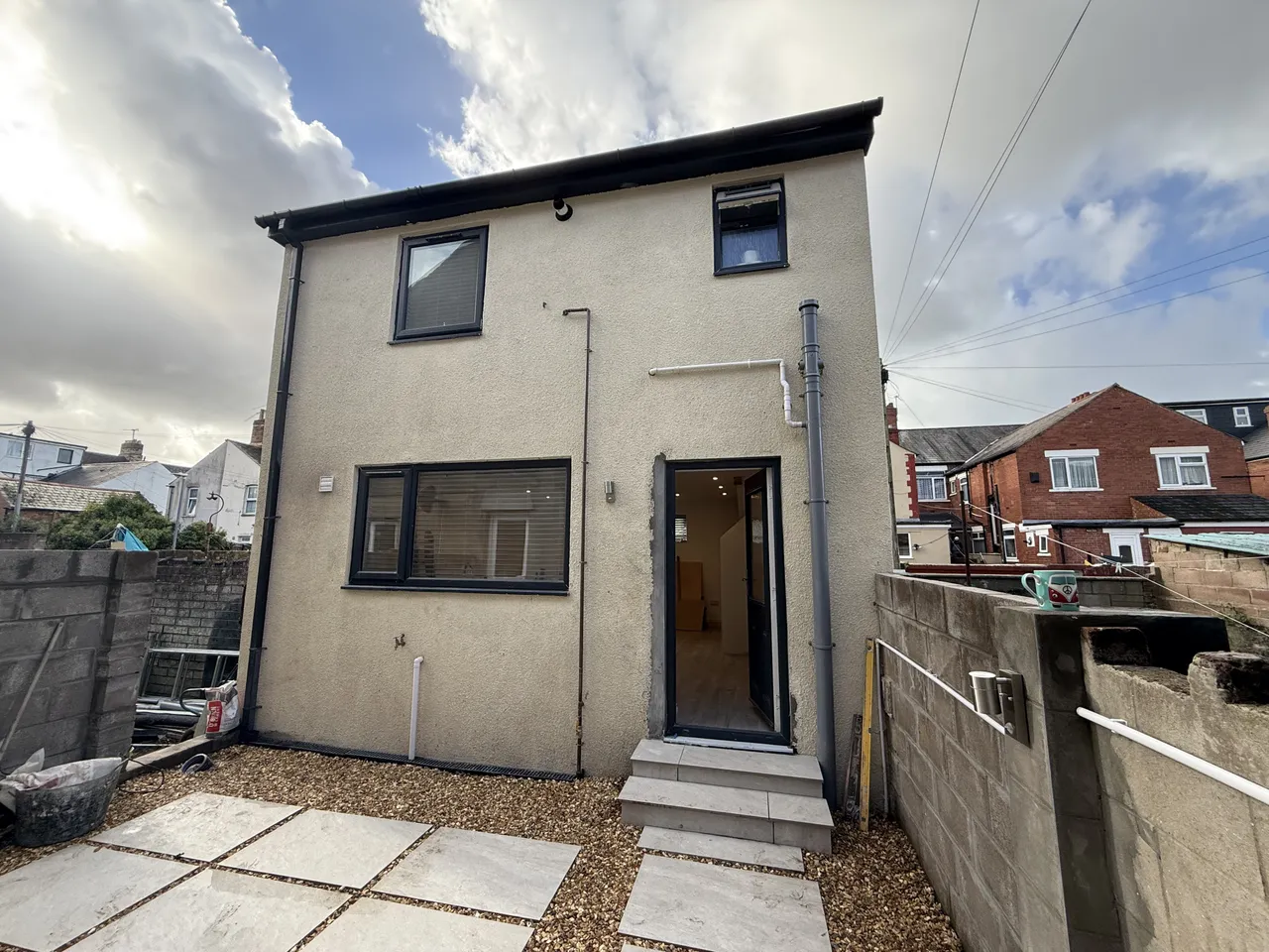 2 bed flat to rent, Neville Street, Cardiff, CF11